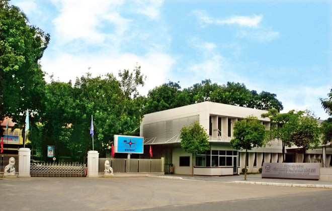 Vì sao huỷ phiên đấu giá trọn lô 13 triệu cổ phiếu TBD do EVN nắm giữ? Vi sao huy phien dau gia tron lo 13 trieu co phieu TBD do EVN nam giu?