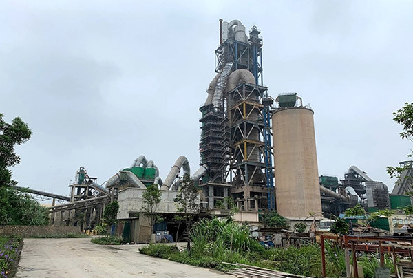 Chủ tịch SCJ đổi 20 triệu cổ phiếu với giá đắt gấp 3 lần Chu tich SCJ doi 20 trieu co phieu voi gia dat gap 3 lan