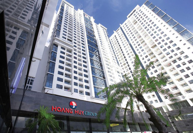 Tong Giam doc Hoang Huy chi 