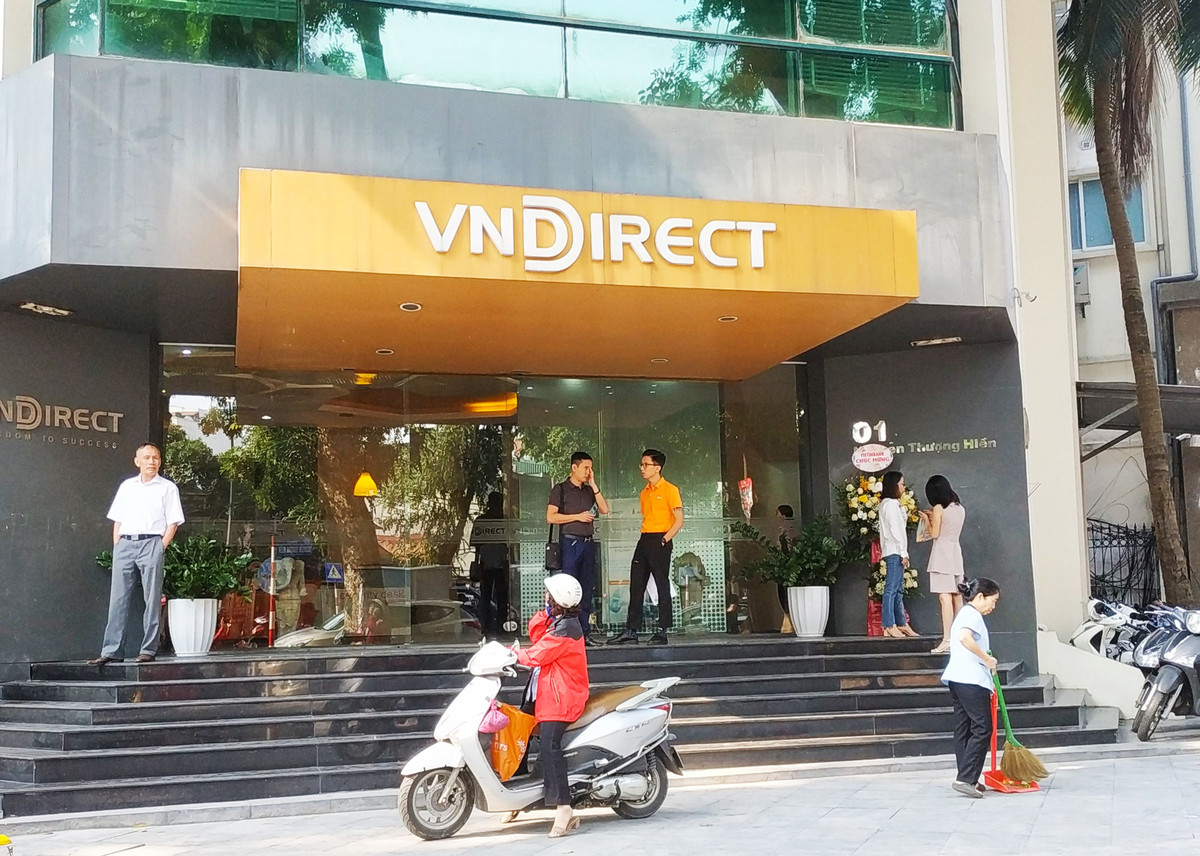 VNDirect chưa khắc phục được sự cố, dự kiến quay lại vào thứ 5 VNDirect chua khac phuc duoc su co, du kien quay lai vao thu 5