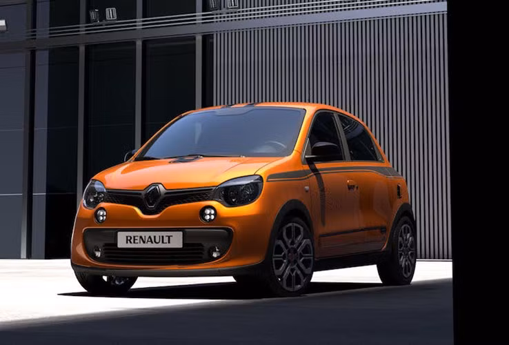 Ra mắt lần đầu cách đây 2 năm, Renault Twingo phiên bản hiện tại là thế hệ thứ 3 của dòng xe siêu nhỏ này. Để làm phong phú thêm dòng sản phẩm Twingo đồng thời đem tới cho các tay lái trẻ thích cảm giác thể thao một sự lựa chọn có giá rẻ, hãng xe Pháp vừa bắt đầu bán ra Renault Twingo GT với nhiều cải tiến.