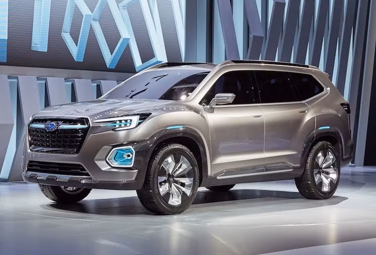 Trước đây, Subaru cũng đã từng có một mẫu SUV cỡ lớn là Tribeca được ra mắt từ 10 năm trước, tuy nhiên mẫu xe này đã không nhận được sự hưởng ứng từ khách hàng. Lần này, mẫu xe mới dựa trên Viziv-7 đã được hãng thiết kế từ con số 0 để cạnh tranh với các đối thủ trong phân khúc như Ford Explorer, Mazda CX-9 hay mới đây nhất là Volkswagen Atlas.