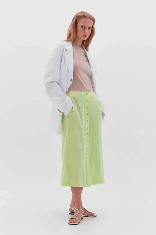 Bao Trung du doan mau trend 2024, hoa ra rat quen thuoc-Hinh-4