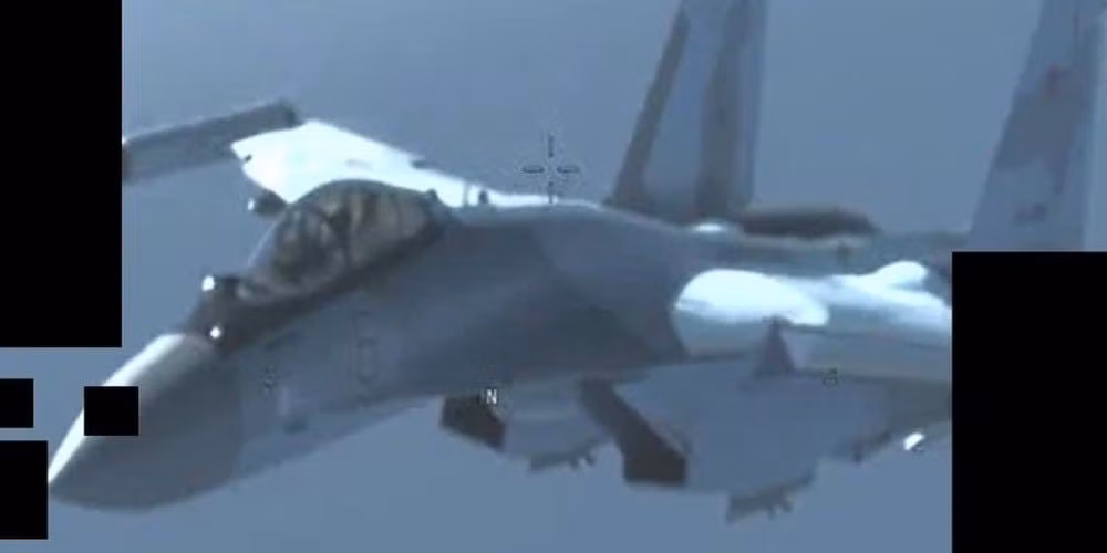 US AFRICOM còn cho biết thêm, chính phủ Nga ủng hộ các PMC như tập đoàn Wagner đang hoạt động tại 16 quốc gia trên khắp châu Phi. Ước tính có khoảng 2.000 binh sĩ của công ty quân sự tư nhân này đang có mặt tại Libya.