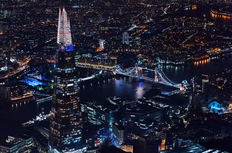 Tòa nhà cao nhất Vương quốc Anh The Shard 95 tầng.