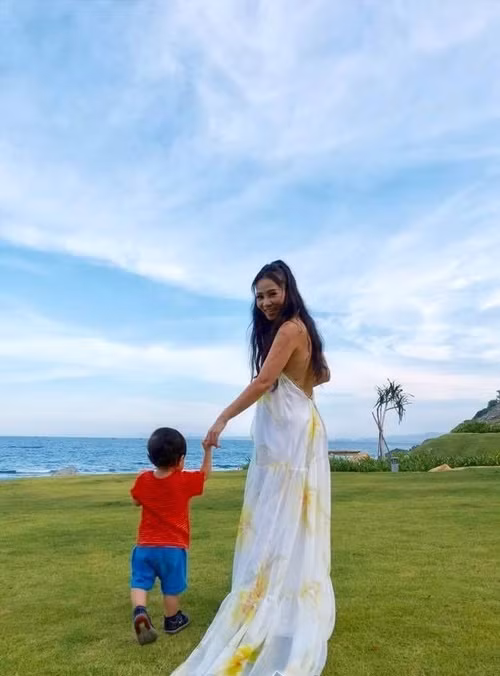 Những hinh ảnh hiếm hoi về nhóc tì nhà Thu Minh.