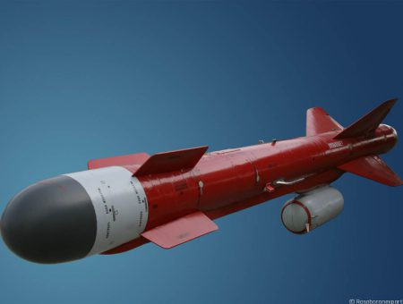 Tên lửa không đối đất tăng tầm Kh-59MK2 là biến thể của tên lửa dẫn đường phóng từ trên không Kh-59M TV do Cục Thiết kế Kỹ thuật Nhà nước Radugauga của Nga phát triển. Kh-59MK2 có thể được tích hợp cho các máy bay như MiG-35, Su-30MK, Su-32, Su-35 và Su-24M. Tên lửa được định hướng bởi bộ dò tìm radar chủ động để tấn công các mục tiêu bề mặt phản radar với tầm bắn tối đa là 285 km trong cả điều kiện ngày lẫn đêm. Kh-59MK2 nặng 930 kg khi phóng và có thể mang đầu đạn xuyên phá nặng 320 kg.