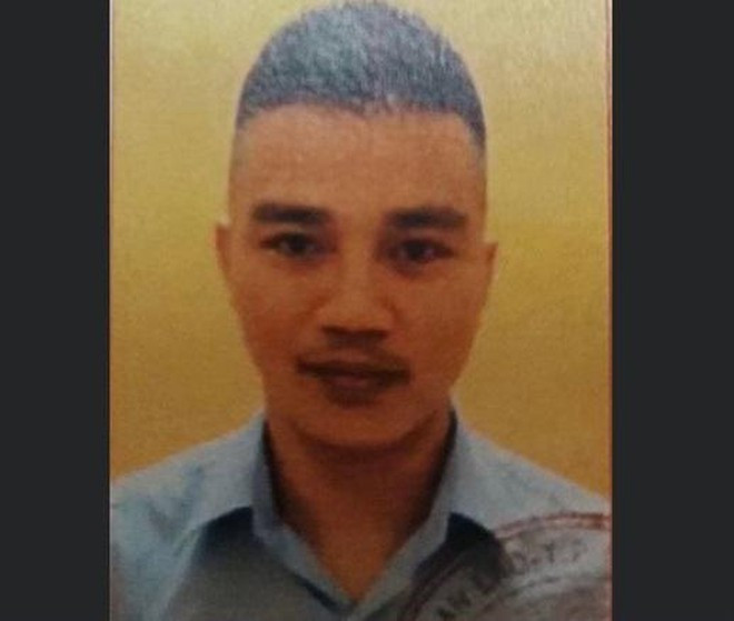  Truy tìm đối tượng Nam 'con': Ngày 25/5, Công an TP Hà Nội đã ra quyết định truy tìm đối tượng Đào Xuân Nam (biệt danh “Nam con”; SN 1982; trú tại xã Bát Trang, An Lão, TP Hải Phòng). Nam là bị can đã bị khởi tố trong vụ án Giết người, cố ý gây thương tích đang được áp dụng biện pháp bắt buộc chữa bệnh. Tuy nhiên đối tượng đã bỏ trốn khỏi cơ sở điều trị bắt buộc chữa bệnh.