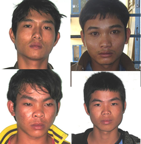 Qua 4 giờ đồng hồ làm việc với Công an, Tuấn đã khai nhận toàn bộ hành vi giết người. Lệnh bắt khẩn cấp đồng bọn của Tuấn là Lê Tấn Vương (17 tuổi) và Lê Thanh Hảo (17 tuổi, cùng trú phường Yên Thế, TP Pleiku) được thi hành. Sáng 16/10/2013, nghi can còn lại là Nguyễn Văn Hùng (24 tuổi, trú tổ 16, phường Yên Thế, TP Pleiku) được gia đình đưa đến cơ quan Công an đầu thú.