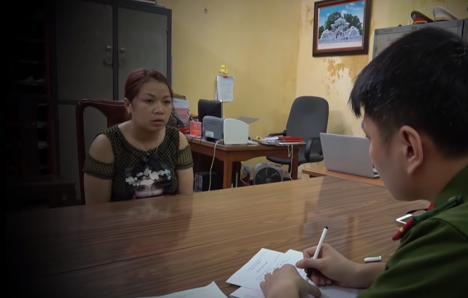 Đến 7h sáng 22/8/2020, Thu lấy xe máy đưa cháu Gia B. về Hà Nội và ngược lên Tuyên Quang ở nhà người yêu cho tới khi bị bắt.