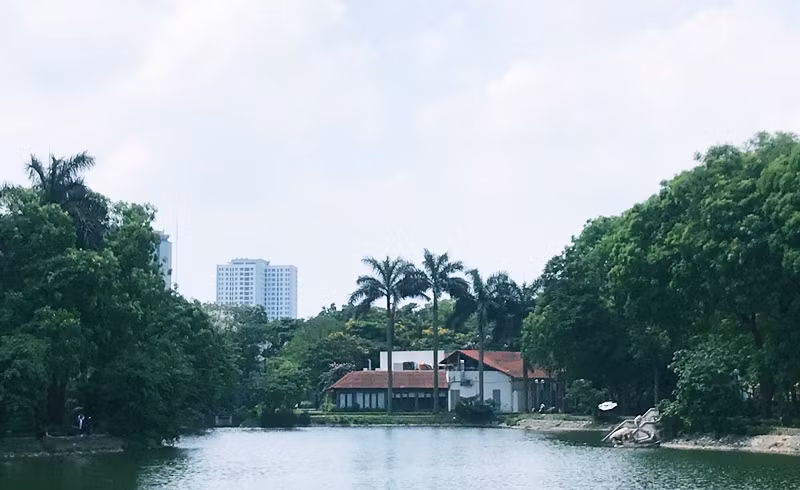 Nha hang Trong Dong Palace Linh Dam Park ngang nhien vi pham TTXD the nao?