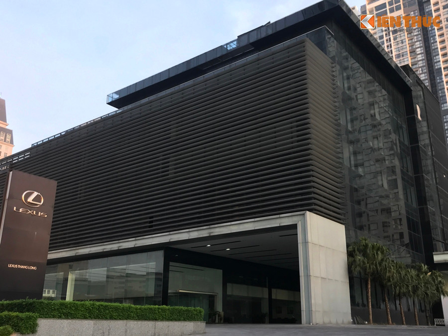 Showroom Lexus tren duong Duong Dinh Nghe thue trai phep... Ha Noi quyet thu hoi