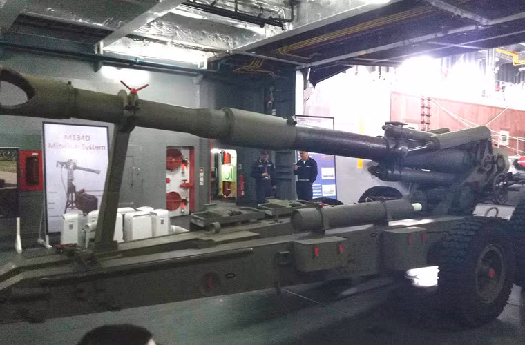 Hãng thông tấn Nhà nước PNA dẫn lời Trưởng phòng báo chí của sở cảnh sát quốc gia - ông Arsenio Andolong, ba trong số 12 khẩu lựu pháo Soltam M-71 155mm được Bộ Quốc phòng Philippines đặt mua cho Quân đội Philippines đã được giao cho nước này, 9 khẩu còn lại đang trong quá trình chuyển tới. Nguồn ảnh: Maxdefence