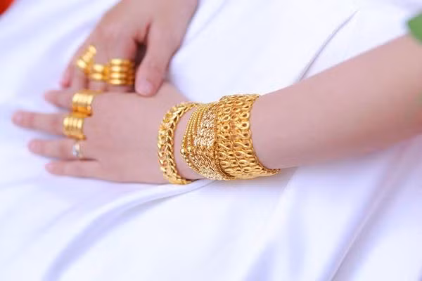 Đám cưới này được người dân trong vùng đặc biệt quan tâm bởi quy mô hoành tráng cùng số của hồi môn “khủng”. Ảnh: Xuyên Võ.