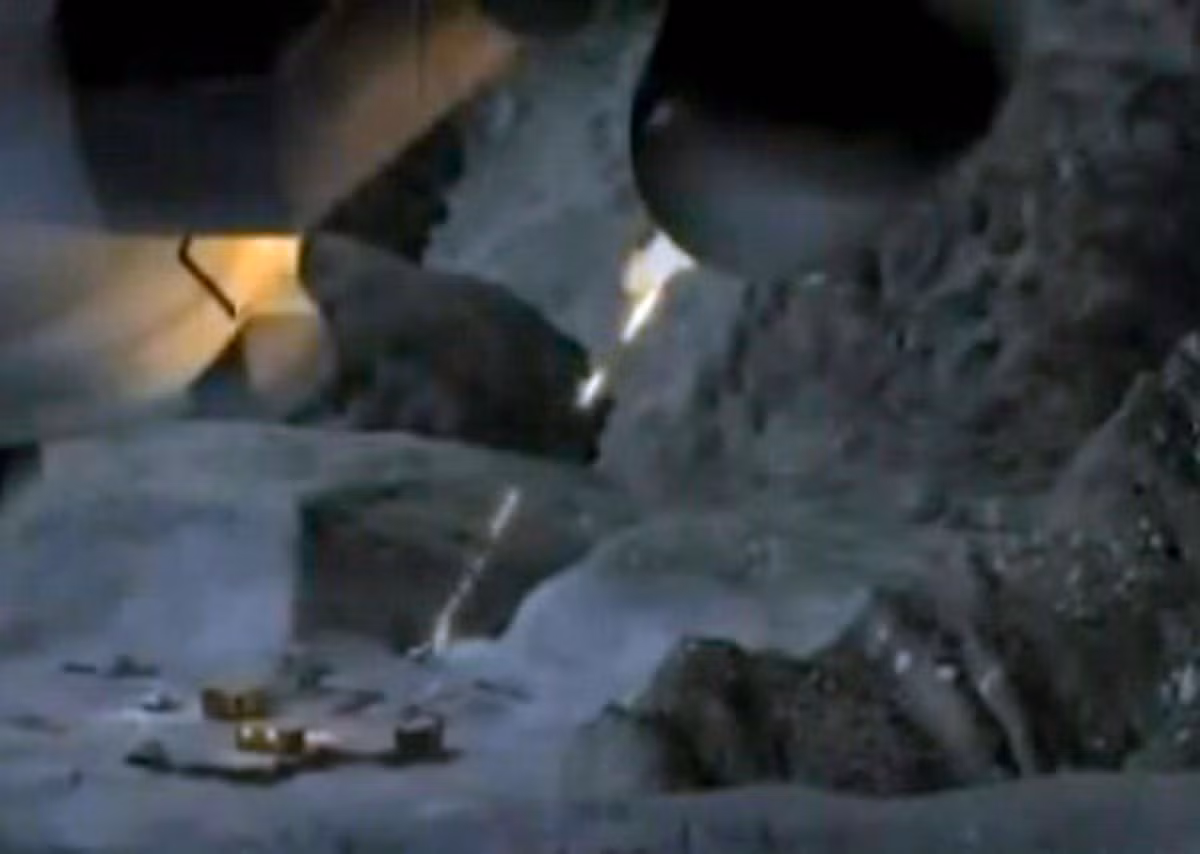 Khi S-97 Raider đóng vai trò như một trực thăng tiến công hạng nhẹ, súng máy 12,7mm phát huy tác dụng.