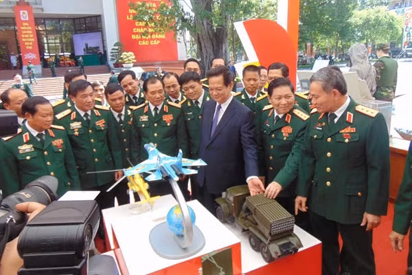 Tu hao dan vu khi Viet Nam tu san xuat