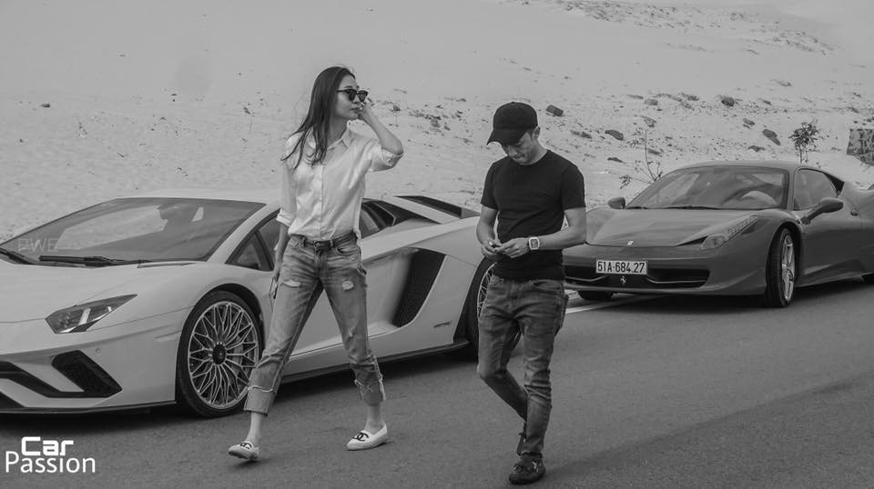 Chỉ khi yêu Đàm Thu Trang, Cường Đô la mới thoải mái chủ động công khai mối quan hệ và thể hiện tình cảm với người tình trước công chúng.