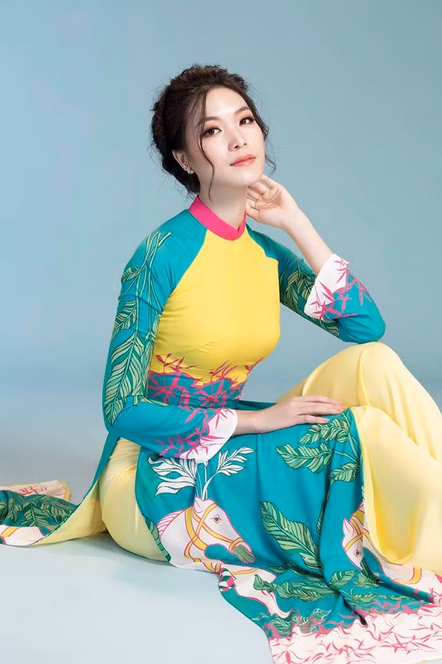 Cô từng chia sẻ cuộc sống showbiz không phù hợp với mình. Ảnh: FBNV.