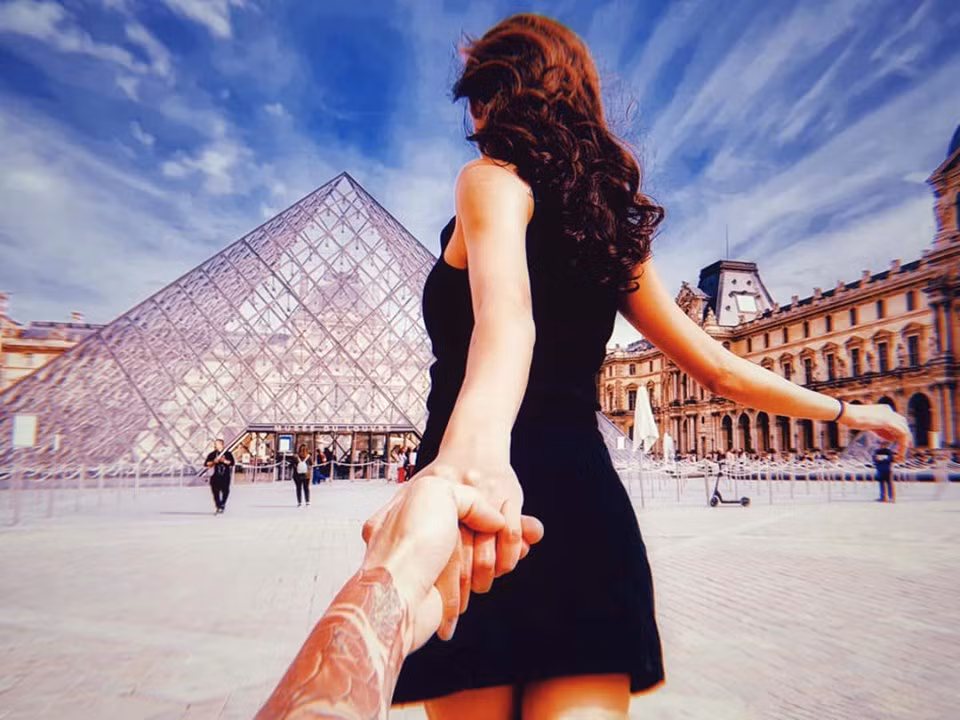 Trong một bài phỏng vấn trên Vietnamnet, người đẹp 8X tiết lộ bạn trai của Võ Hoàng Yến hiện làm công việc về ẩm thực. Anh chinh phục Yến cũng chính bởi sự nam tính, chững chạc và... "đàn ông" hơn cô.