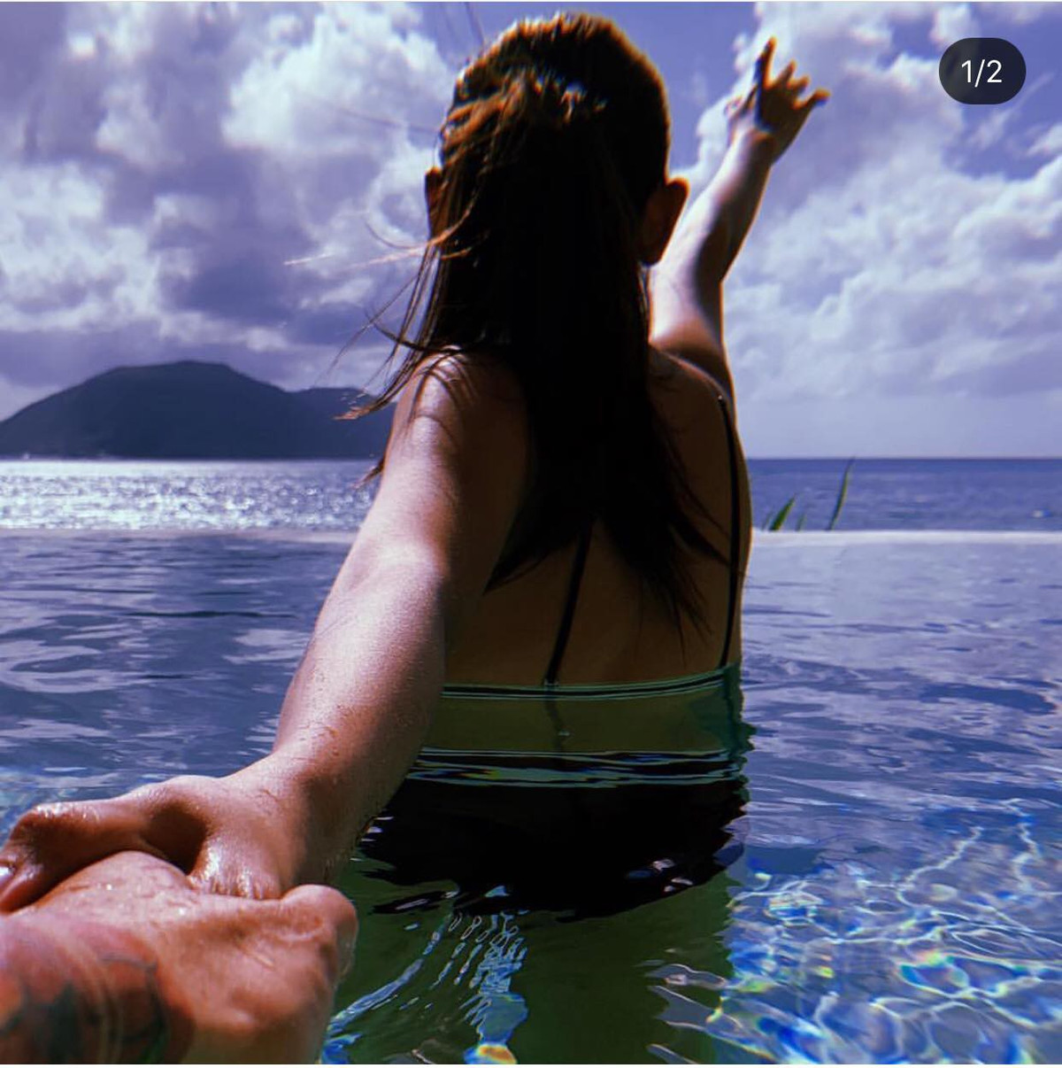 Việc Võ Hoàng Yến thoải mái công khai ảnh tình tứ khiến nhiều fan nghi ngờ đây chính là người bạn trai người đẹp giấu kín bấy lâu nay.