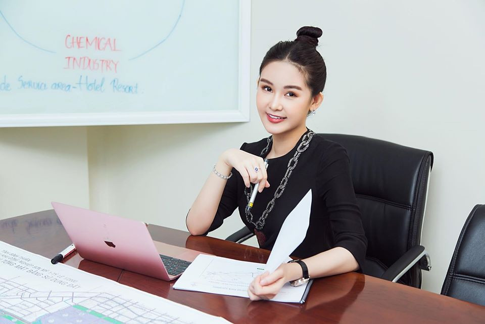 Ngân Anh đang đặt mục tiêu trong 2 năm tới là trở thành một nữ doanh nhân thành đạt.