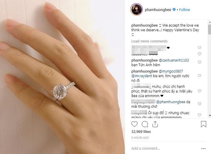 Dúng dịp Valentine vừa qua, chân dài gốc Hải Phòng còn công khai khoe ảnh nhẫn kim cương đeo ở ngón áp út. Phía Phạm Hương cũng thừa nhận người đẹp đã đính hôn.