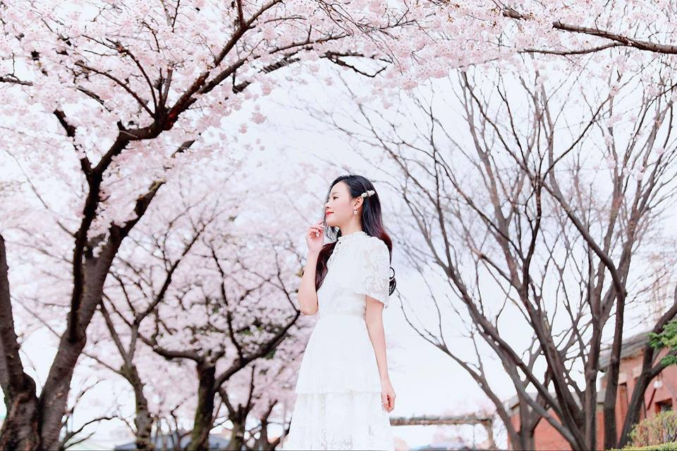 Hot girl sinh năm 1989 ngày càng "lên hương" về nhan sắc kể từ sau khi chia tay thiếu gia Phan Thành.