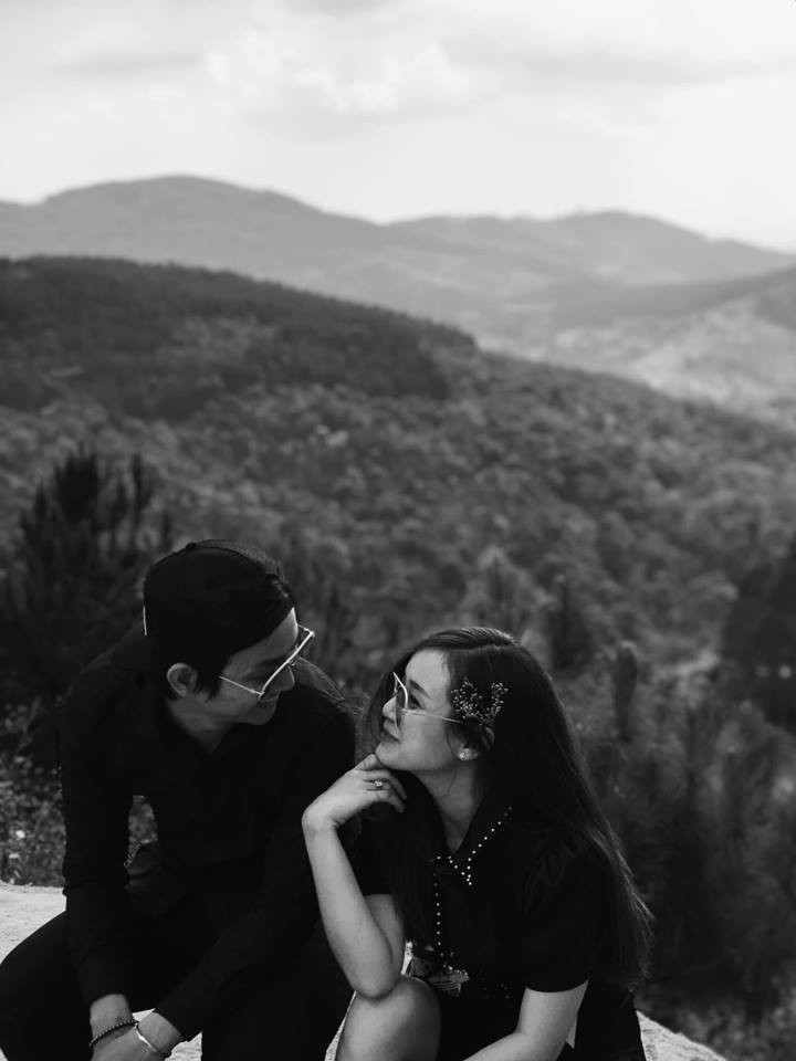 Lần xuất hiện mới nhất này, con nuôi Hoài Linh trông có vẻ hốc hác và xuống sắc hơn trước.