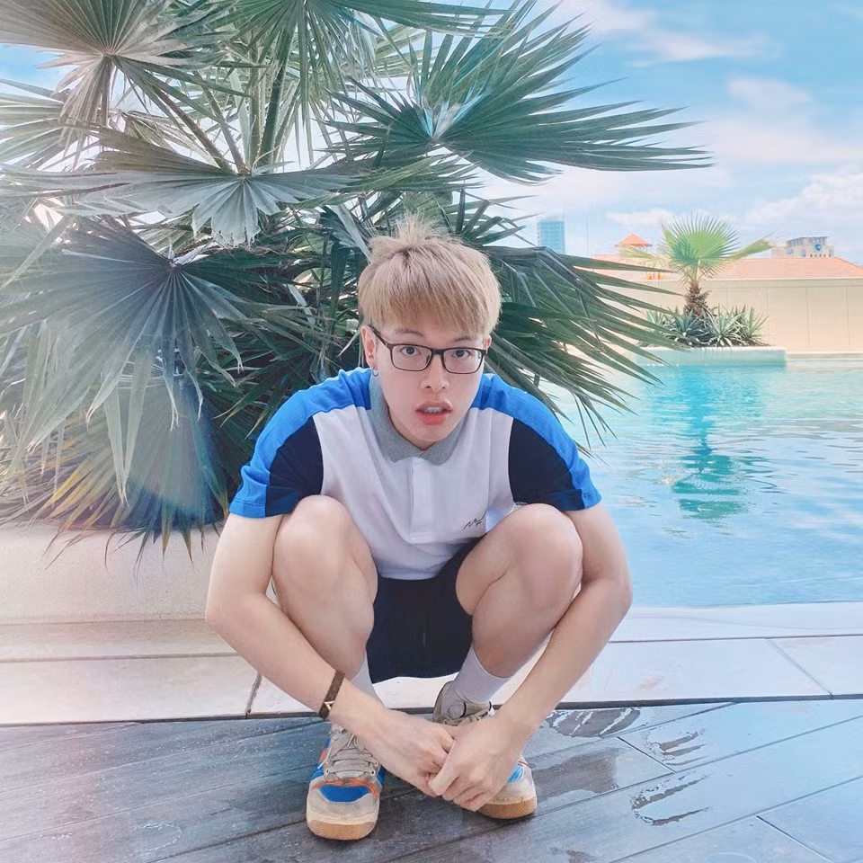 Chàng ca sĩ 23 tuổi "tậu" căn hộ rộng 70m2 trong khu chung cư cao cấp ở TP.HCM với đầy đủ tiện nghi.