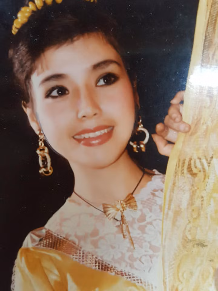 Dù trải qua những thăng trầm trong cuộc sống với hai lần đò nhưng nét đẹp phúc hậu, trẻ trung của "Em bé Hà Nội" không hề bị phai mờ theo năm tháng.