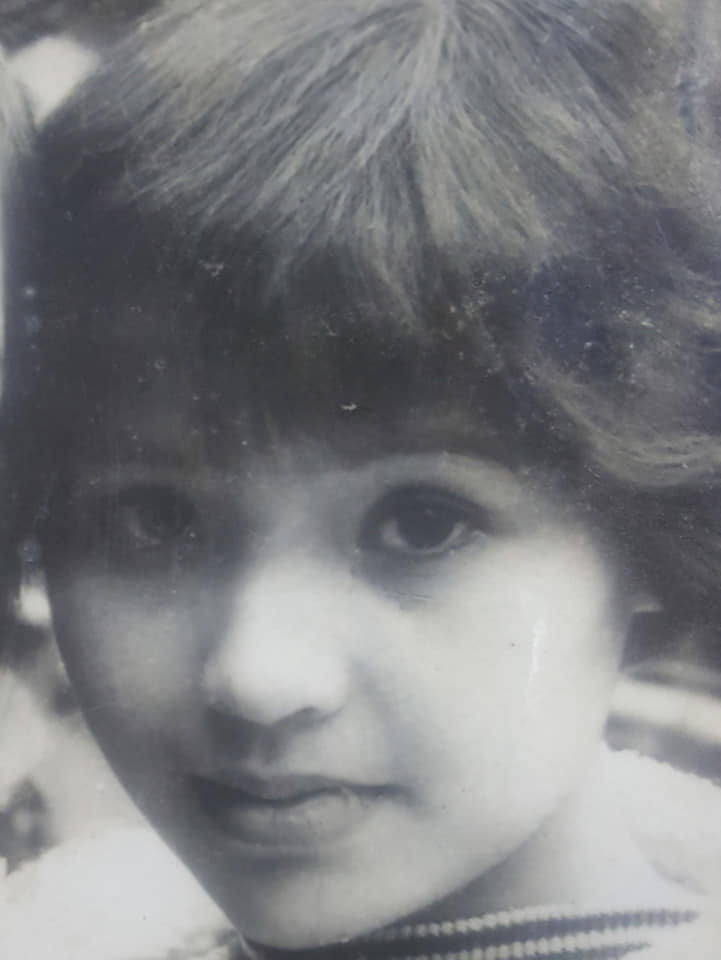 Hình ảnh NSND Lan Hương thời con gái khiến ai cũng "chết mê".