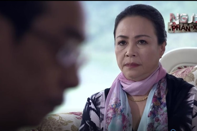 Thời gian gần đây, nữ diễn viên sinh năm 1958 liên tục góp mặt trong các bộ phim hot trên VTV với những tính cách nhân vật khác nhau như: vợ ông trùm Phan Quân trong "Người phán xử" hay bà Hảo - mẹ Dung (Hồng Diễm) trong "Cả một đời ân oán"...