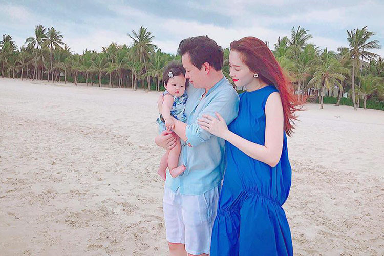 Cuộc sống viên mãn của nàng Hậu được yêu mến nhất nhì showbiz khiến bao người phải ngưỡng mộ.