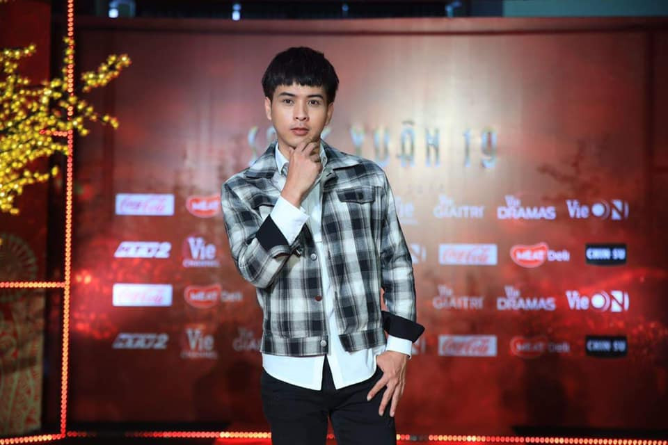 Khi công khai quá khứ nhiều sai lầm, Hồ Quang Hiếu chấp nhận bị coi thường, khinh bỉ. Nhưng anh cảm thấy mình đứng dậy được sau những lỗi lầm là điều may mắn. Chính quá khứ sóng gió mới giúp anh trưởng thành như ngày nay.