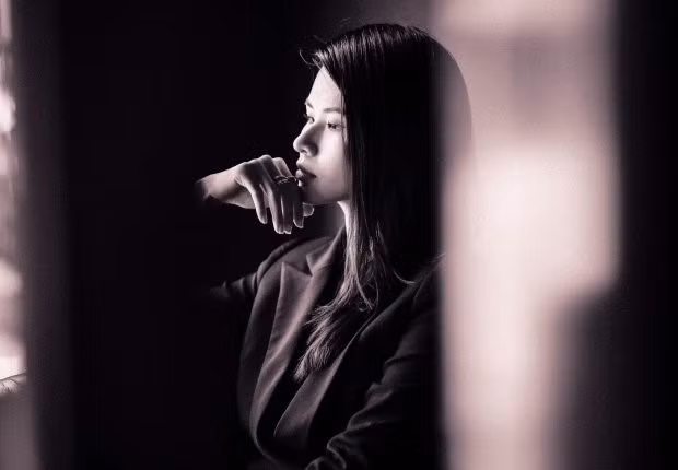 Từng bị một người bạn tố quỵt tiền nhà, nói xấu đồng nghiệp, người mẫu Cao Thiên Trang có cách đáp trả cực "hại não".