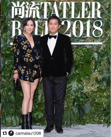 Trên trang cá nhân của mình, Lưu Gia Linh thường xuyên đăng ảnh hạnh phúc bên ông xã. Cả hai thường xuyên đi du lịch và mua sắm.