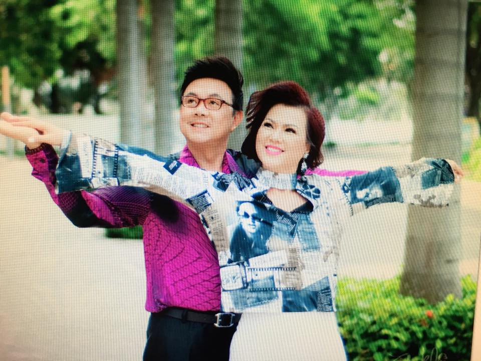 Cặp đôi quyết định tiến tới hôn nhân vào năm 1987, không lâu sau thời điểm ban nhạc "Anh em Chí Tài" tan rã. Nam danh hài thời điểm đó cũng rẽ hướng sang lĩnh vực tấu hài, còn bà xã lui về hậu trường để chồng yên tâm theo đuổi đam mê nghệ thuật.