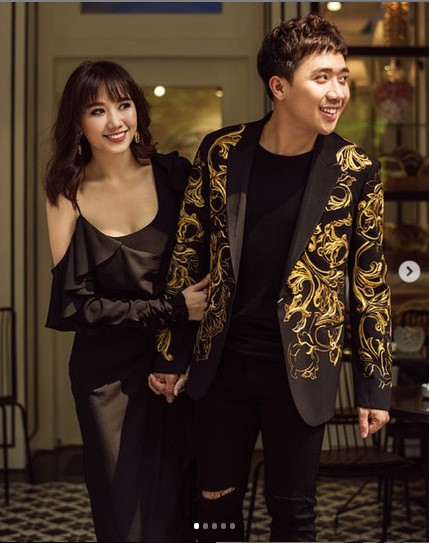 Những bộ cánh nhẹ nhàng, khoe khéo vòng 1 gợi cảm luôn là lựa chọn của người đẹp gốc Hàn khi xuất hiện ở chỗ đông người.