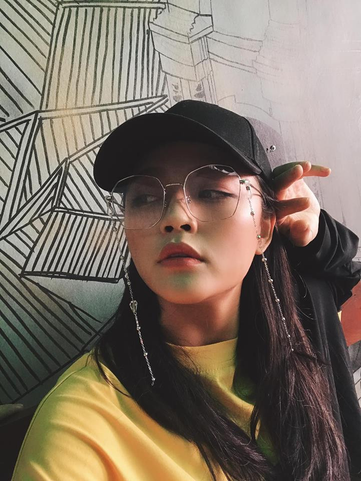 Thu Quỳnh được mệnh danh là đóa hoa nở muộn của màn ảnh Việt.