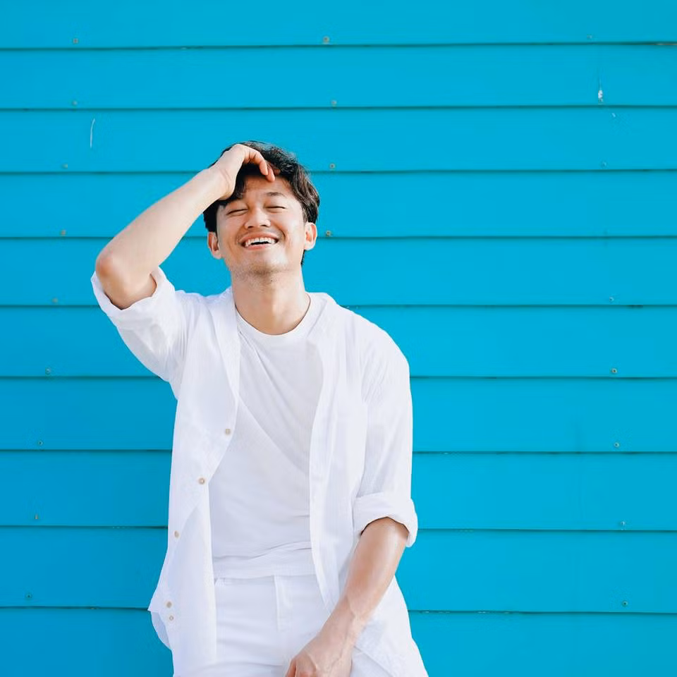 Trước khi công khai người mới, Quý Bình cũng có lịch sử tình trường ồn ào không kém sao nam nào trong showbiz Việt.