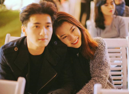 Khác biệt lớn nhất chính là tính cách và quan điểm của Huỳnh Anh - Hoàng Oanh. Trong khi cô tỏ ra trầm, khó tính, nhiều nguyên tắc thì Huỳnh Anh lại năng động, ngẫu hứng và có chút nổi loạn. Dù vẫn còn yêu nhau nhưng 2 người lại không thể dung hòa những khác biệt dẫn đến chia tay.