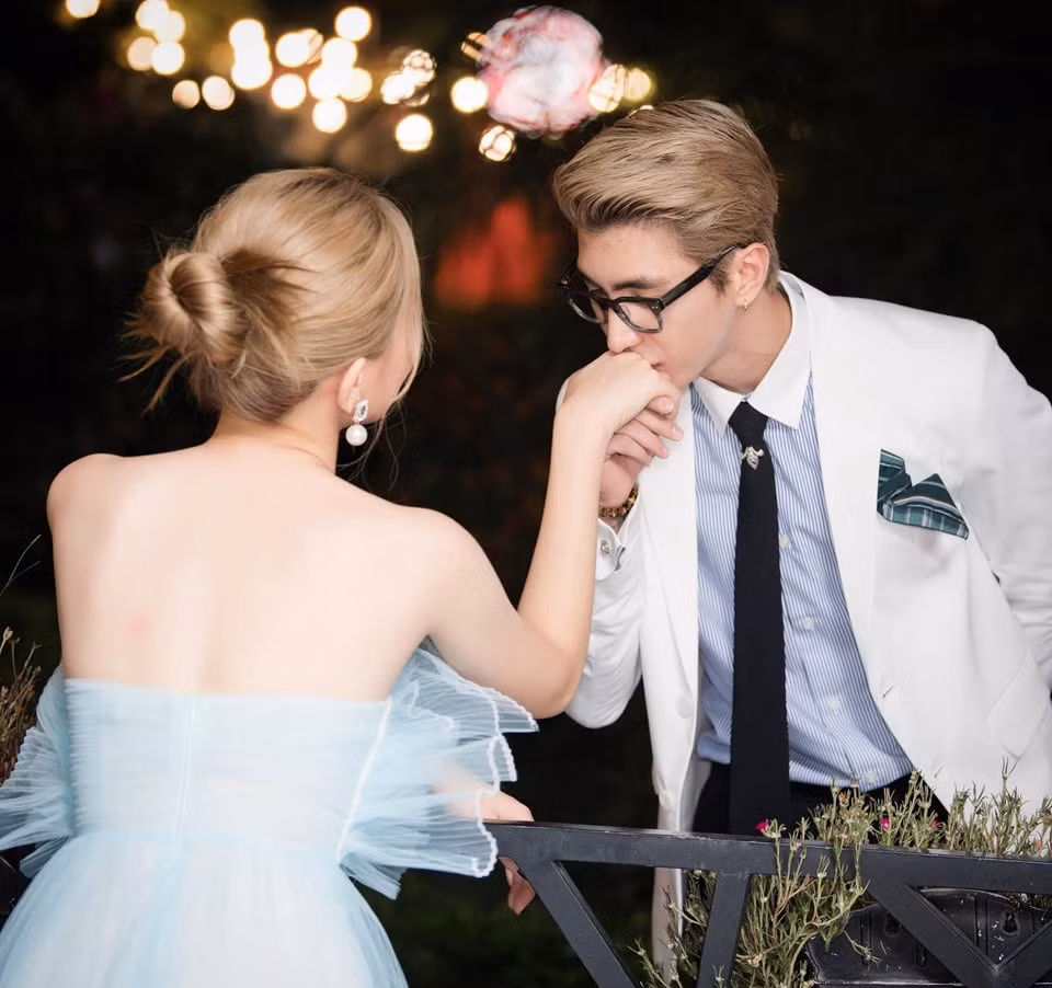 Dinh nghi van dang ky ket hon voi Binh An, Phuong Nga len tieng khien fan te ngua