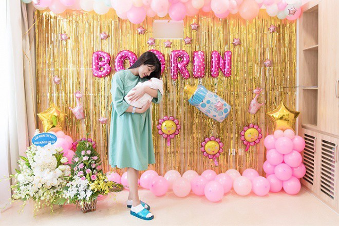 Ngay từ lần sinh Boorin 1 năm trước đó, Diệp Lâm Anh đã minh chứng cho việc sinh con không hề xấu xí như nỗi lo lắng của nhiều mẹ bỉm sữa.