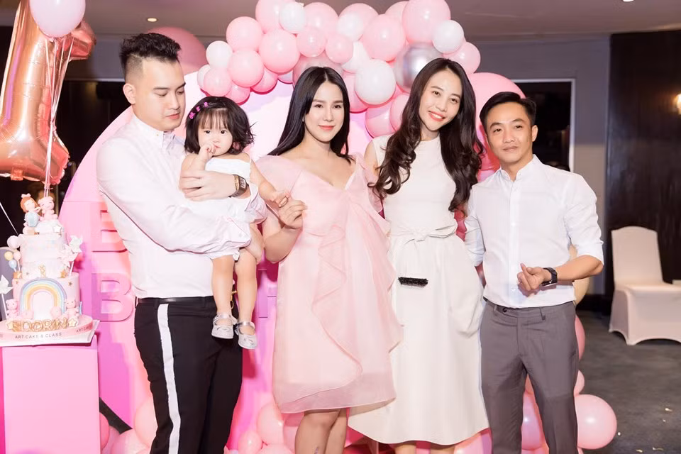 Cựu người mẫu khiến ai nấy đều bất ngờ khi nhanh chóng phục hồi sức khỏe, lại còn "xinh hết phần thiên hạ".