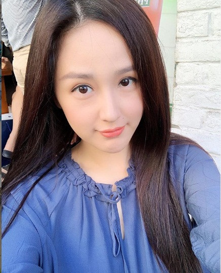 Than thở nhiều là thế nhưng Hoa hậu Mai Phương Thúy từng chia sẻ trên báo rằng, bây giờ cô thoải mái với cân nặng của mình hơn vì không phải lo giữ ngoại hình để kiếm nhiều tiền từ showbiz nữa. Ảnh: Instagram nhân vật.