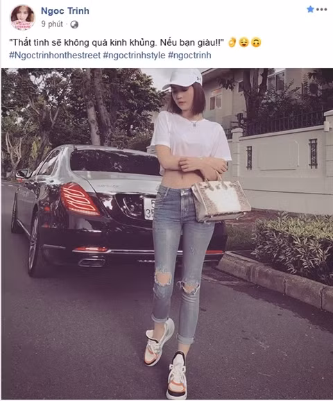 Tuy nhiên, mới đây, Ngọc Trinh vướng nghi vấn đã chia tay bạn trai đại gia sau khi đăng dòng status đầy ẩn ý: "Thất tình sẽ không quá kinh khủng. Nếu bạn giàu!". Theo đó, mỹ nhân miền Tây như muốn ngầm khẳng định rằng, nếu cô giàu thì cuộc sống không có đại gia vẫn rất sung túc.