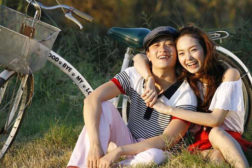 Sau "Bỗng dưng muốn khóc", Lương Mạnh Hải còn góp mặt trong "Ngôi nhà hạnh phúc", "Vừa đi vừa khóc", "Hot boy nổi loạn 1 2",...