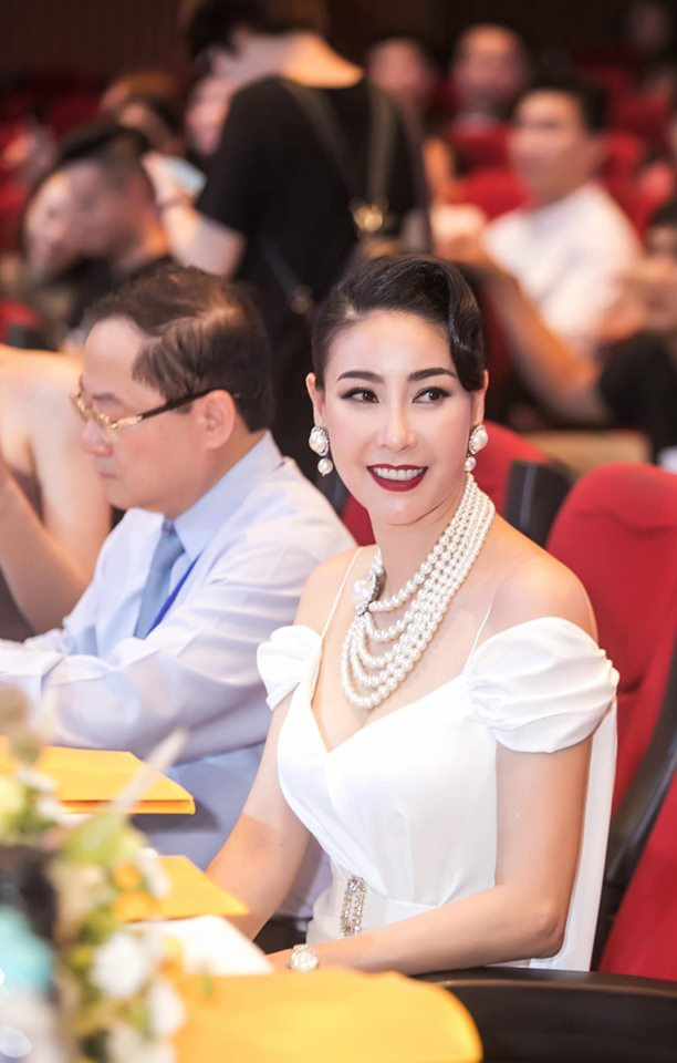 Hà Kiều Anh còn giữ vai trò Phó trưởng Ban giám khảo trong cuộc thi Hoa hậu Thế giới Việt Nam 2019, nhằm tìm kiếm gương mặt đại diện cho Việt Nam tham dự Hoa hậu Thế giới 2019.