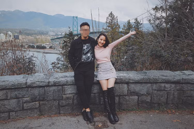 Những động thái mới nhất của Phan Thành khiến anh vướng tin đồn đang đau khổ sau nghi vấn bạn gái mới chia tay Primmy Trương có tình mới.