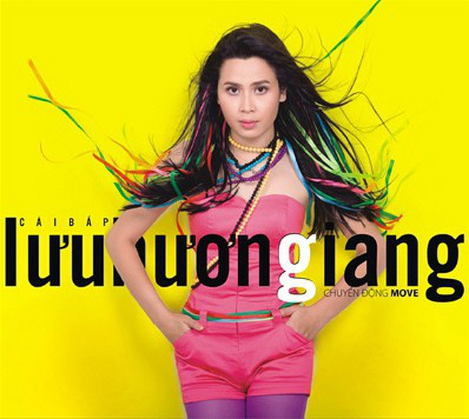 Sau khi kết hôn, nếu như Lưu Hương Giang ở phía sau chăm sóc cho gia đình thì ông xã cũng âm thầm hỗ trợ cô thành công trên con đường âm nhạc. Đằng sau những bản hit hay album làm nên tên tuổi của Lưu Hương Giang đều có bóng dáng của Hồ Hoài Anh với vai trò nhạc sĩ và nhà sản xuất.